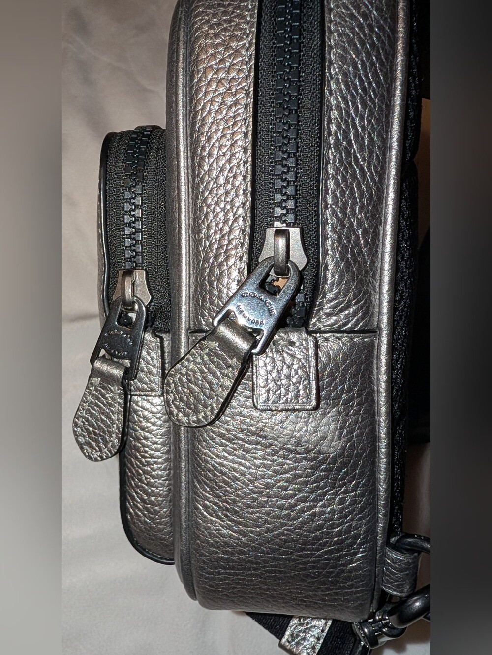 Coach Track Pack 14 Crossbody Sling Bag Metallic Ash Silver CP141 VGUC - Picture 8 of 12